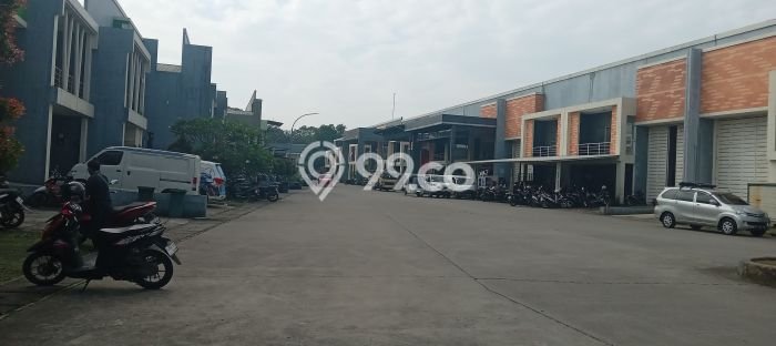 Gudang Komersial Disewakan di Karawaci Tangerang Luas 172m2 Gudang Komersial Disewakan di Karawaci Tangerang Luas 172m2