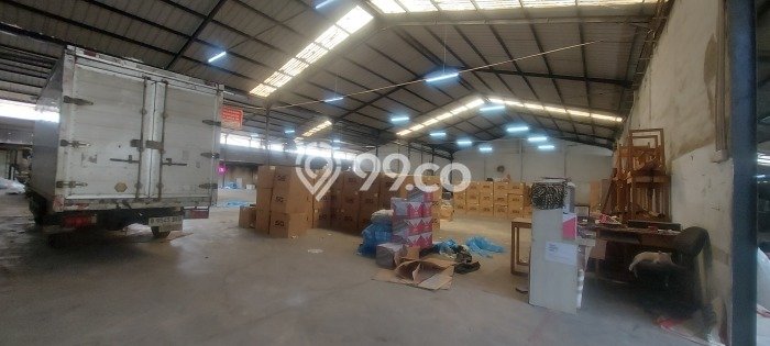 Unit Gudang Disewa Lokasi Cipondoh, Tangerang Spesifikasi Luas Bangunan 1600m2 Unit Gudang Disewa Lokasi Cipondoh, Tangerang Spesifikasi Luas Bangunan 1600m2