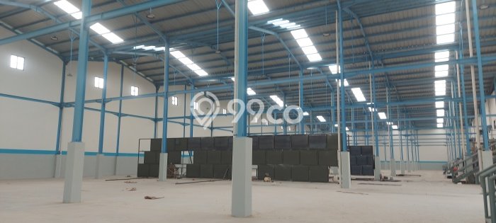 Gudang disewakan lokasi strategis Tigaraksa Tangerang 1425m2 Gudang disewakan lokasi strategis Tigaraksa Tangerang 1425m2