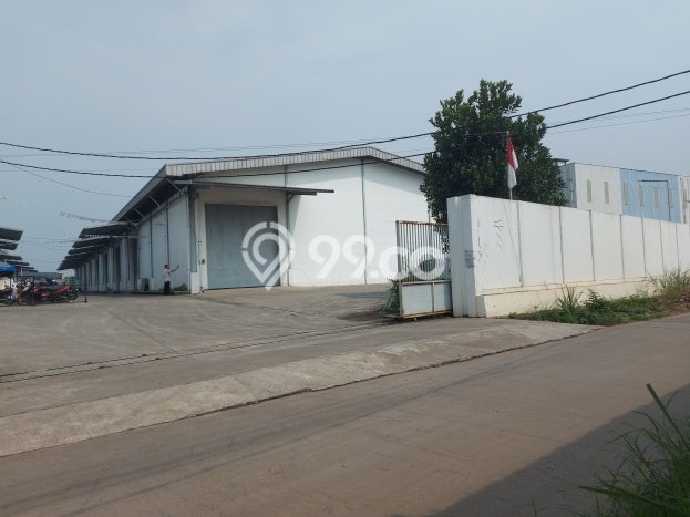 Disewakan Gudang komersial di Legok luas bangunan 1551m2 Disewakan Gudang komersial di Legok luas bangunan 1551m2