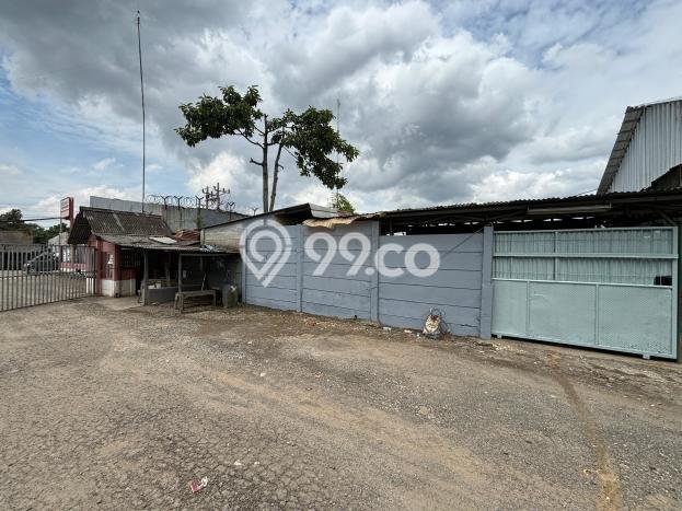 Unit Gudang disewakan di Karawaci Tangerang dengan LT 1000m2 / LB 714m2 Unit Gudang disewakan di Karawaci Tangerang dengan LT 1000m2 / LB 714m2