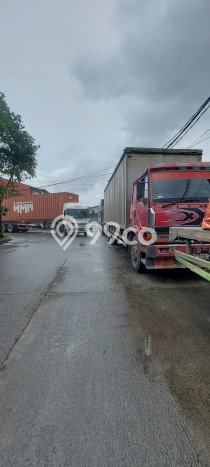 Gudang disewakan di Jati Uwung Tangerang dengan luas bangunan 380m2 Gudang disewakan di Jati Uwung Tangerang dengan luas bangunan 380m2