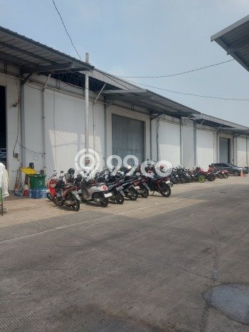Gudang Komersial Disewakan di Karawaci Tangerang Luas 1551m2 Gudang Komersial Disewakan di Karawaci Tangerang Luas 1551m2