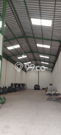 Gudang Disewa di Jati Uwung, Tangerang, LT 360m2 / LB 360m2 Gudang Disewa di Jati Uwung, Tangerang, LT 360m2 / LB 360m2