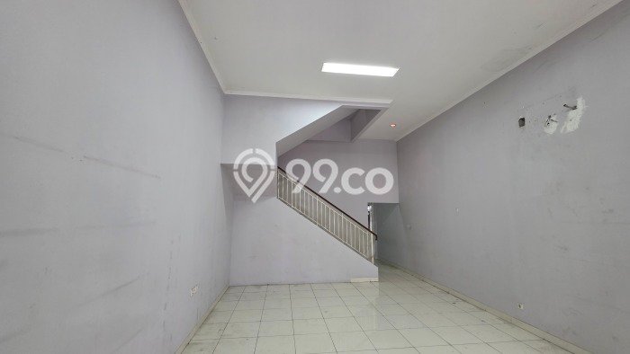 Ruko Dijual di Prime Area Tangerang Luas 200m2 Ruko Dijual di Prime Area Tangerang Luas 200m2