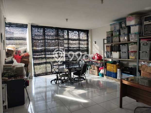 Area Ramai! Gudang Dijual di Driyorejo untuk Bisnis Luas Bangunan 492m2 Area Ramai! Gudang Dijual di Driyorejo untuk Bisnis Luas Bangunan 492m2