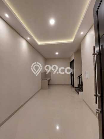 Rumah 3 KT 2 KM Luas Tanah 63m², LB 60m² di Banyumanik, Semarang Rumah 3 KT 2 KM Luas Tanah 63m², LB 60m² di Banyumanik, Semarang