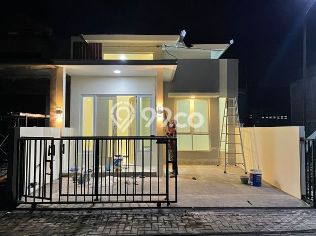 SIAP HUNI! Rumah Asri di Pedurungan, Luas 86m² Bangunan 45m² SIAP HUNI! Rumah Asri di Pedurungan, Luas 86m² Bangunan 45m²