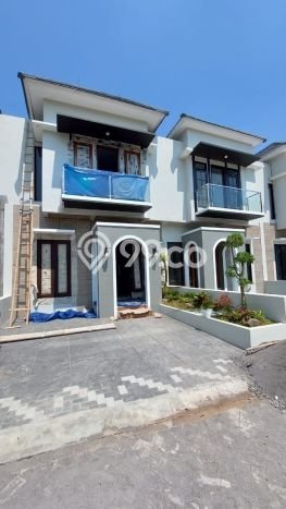 Rumah area Pedurungan, Semarang, LT 100m² Bangunan 80m² Rumah area Pedurungan, Semarang, LT 100m² Bangunan 80m²