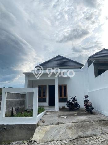 Rumah Lokasi Strategis di Gunung Pati, Semarang, Luas 88m² Bangunan 60m² Rumah Lokasi Strategis di Gunung Pati, Semarang, Luas 88m² Bangunan 60m²