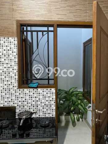 Rumah LT 180m² / LB 194m² View Kota di Kalicari, Semarang Rumah LT 180m² / LB 194m² View Kota di Kalicari, Semarang