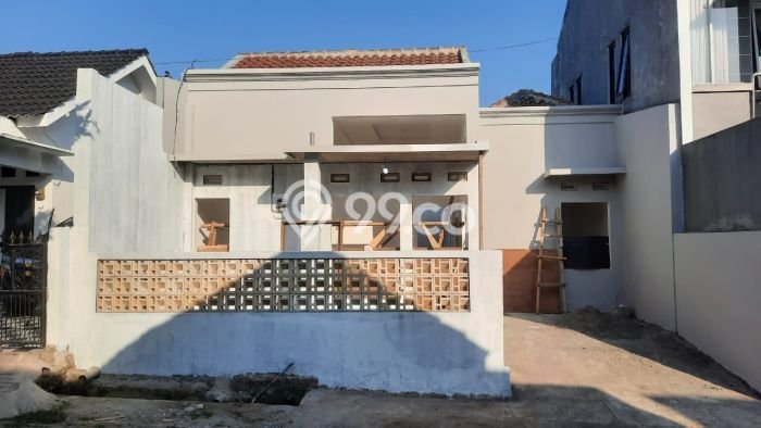 HUNIAN BERKELAS! Rumah Premium Pudak Payung, Semarang, Luas Tanah 86m² Luas Bangunan 45m² HUNIAN BERKELAS! Rumah Premium Pudak Payung, Semarang, Luas Tanah 86m² Luas Bangunan 45m²