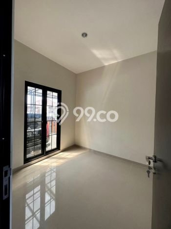 Rumah Exclusive LT 81m² / LB 63m² di Kompleks Perumahan Pedurungan, Semarang Rumah Exclusive LT 81m² / LB 63m² di Kompleks Perumahan Pedurungan, Semarang