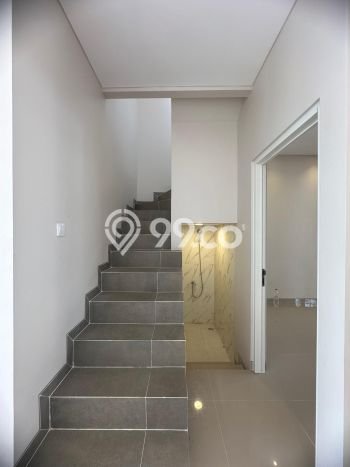 HARGA SPECIAL! Rumah Nyaman di Tembalang, Semarang, Luas 127m² LB 100m² Bisa Nego! HARGA SPECIAL! Rumah Nyaman di Tembalang, Semarang, Luas 127m² LB 100m² Bisa Nego!