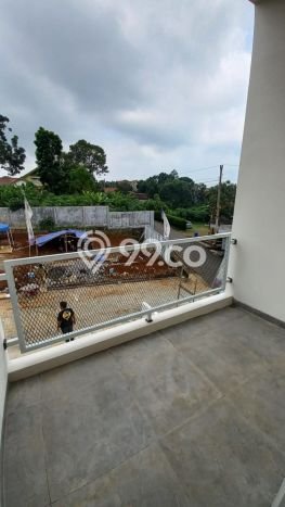 HUNIAN BERKELAS! Rumah Exclusive Banyumanik, Semarang, Luas Tanah 85m² LB 60m² HUNIAN BERKELAS! Rumah Exclusive Banyumanik, Semarang, Luas Tanah 85m² LB 60m²