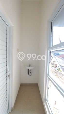 HUNIAN BERKELAS! Rumah Exclusive Banyumanik, Semarang, Luas Tanah 85m² LB 60m² HUNIAN BERKELAS! Rumah Exclusive Banyumanik, Semarang, Luas Tanah 85m² LB 60m²