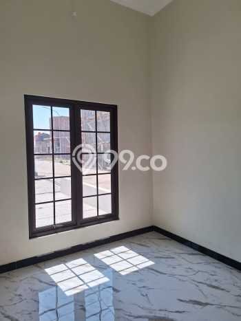 Rumah Modern Cantik 3 KT Bisa Langsung Pindah di Pedurungan Rumah Modern Cantik 3 KT Bisa Langsung Pindah di Pedurungan