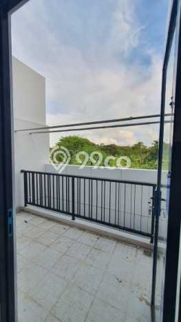 Rumah Strategis Modern Lb 95m2 di Pedurungan, Semarang Rumah Strategis Modern Lb 95m2 di Pedurungan, Semarang