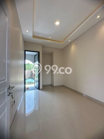 Jual Rumah Bagus Siap Huni LB 72m2 di Banyumanik, Semarang Jual Rumah Bagus Siap Huni LB 72m2 di Banyumanik, Semarang
