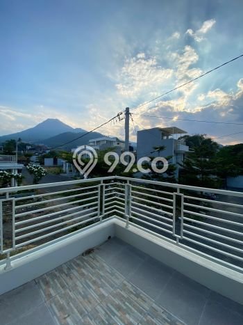 Rumah Strategis Modern Lb 115m2 di Batu, Batu Rumah Strategis Modern Lb 115m2 di Batu, Batu