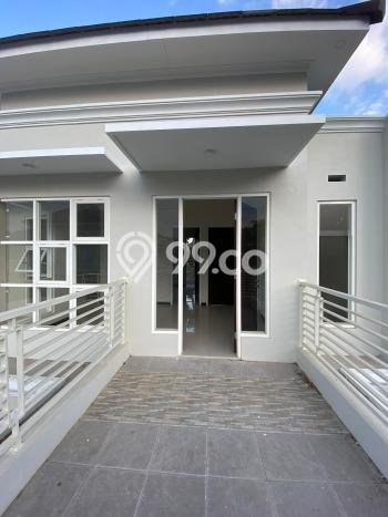 Rumah Modern Cantik 3 Kamar Siap Huni di Batu Rumah Modern Cantik 3 Kamar Siap Huni di Batu