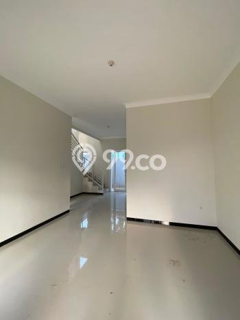 Rumah Modern Cantik 3 Kamar Bisa Langsung Pindah di Batu Rumah Modern Cantik 3 Kamar Bisa Langsung Pindah di Batu