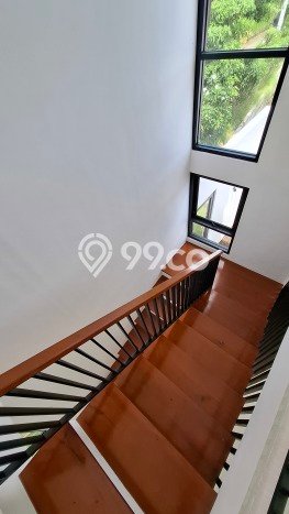 BISNIS POTENSIAL! Vila Kawasan Batu, Luas 151m2m², Prospek Bagus BISNIS POTENSIAL! Vila Kawasan Batu, Luas 151m2m², Prospek Bagus