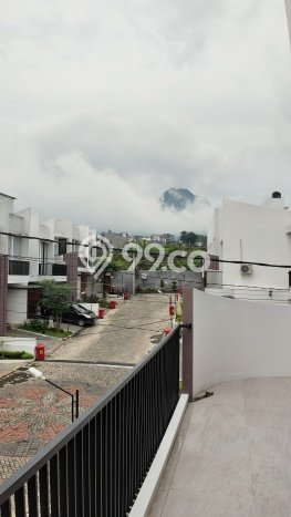 BISNIS POTENSIAL! Vila Kawasan Batu, Luas 151m2m², Prospek Bagus BISNIS POTENSIAL! Vila Kawasan Batu, Luas 151m2m², Prospek Bagus