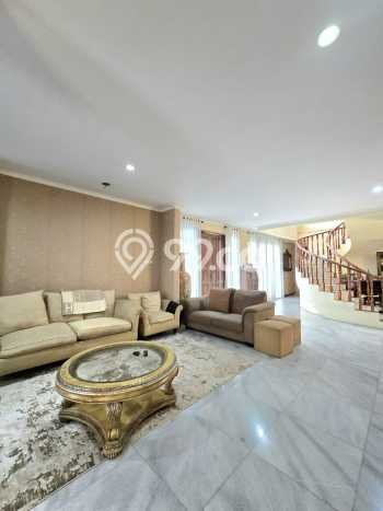 For Sale! Premium House LT 804m2 Desain Modern di Pondok Indah For Sale! Premium House LT 804m2 Desain Modern di Pondok Indah