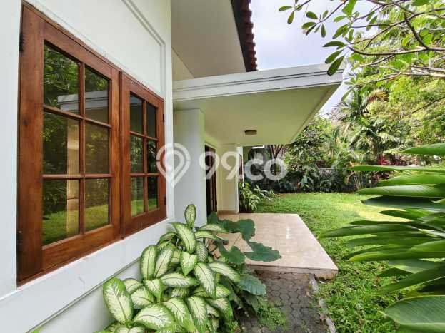 Dijual Rumah Premium dengan Fasilitas Sekitar Komplit di Kebayoran Baru, Jakarta Selatan Dijual Rumah Premium dengan Fasilitas Sekitar Komplit di Kebayoran Baru, Jakarta Selatan