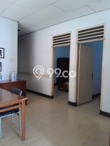 Hunian Mewah Dijual LT 335m2 di Pesanggrahan, Jakarta Selatan Hunian Mewah Dijual LT 335m2 di Pesanggrahan, Jakarta Selatan