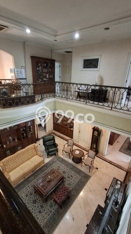 Siap Huni Rumah Mewah 10 Kamar di Kebayoran Baru Dekat ke Mana Pun Siap Huni Rumah Mewah 10 Kamar di Kebayoran Baru Dekat ke Mana Pun