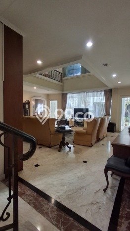 Siap Huni Rumah Mewah 10 Kamar di Kebayoran Baru Dekat ke Mana Pun Siap Huni Rumah Mewah 10 Kamar di Kebayoran Baru Dekat ke Mana Pun
