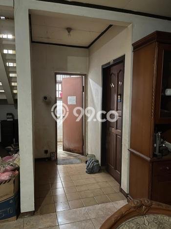Rumah Elit Modern Tanpa Renovasi di Veteran Jakarta Selatan Rumah Elit Modern Tanpa Renovasi di Veteran Jakarta Selatan