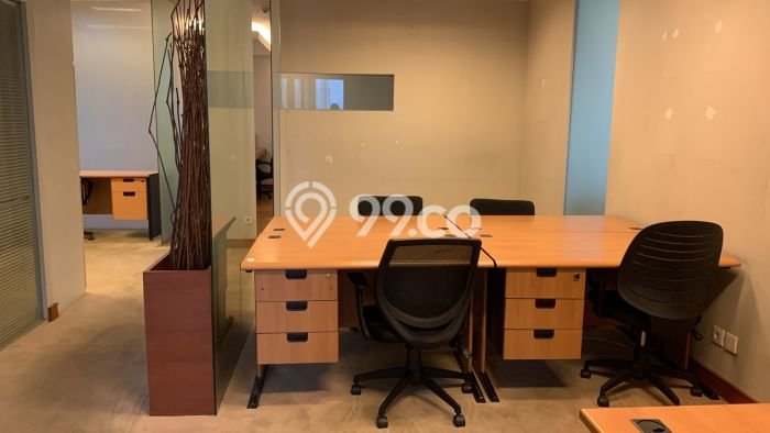 Unit Kantor Tersedia di Mega Kuningan Spesifikasi LB 187m2 Unit Kantor Tersedia di Mega Kuningan Spesifikasi LB 187m2