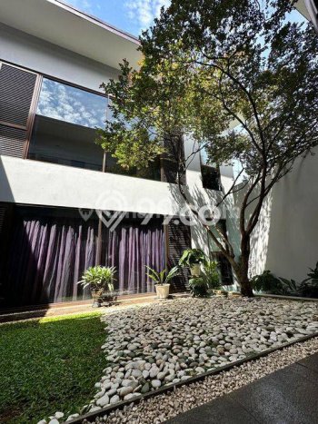 For Sale! Premium House LT 400m2 Desain Elegan di Permata Buana For Sale! Premium House LT 400m2 Desain Elegan di Permata Buana