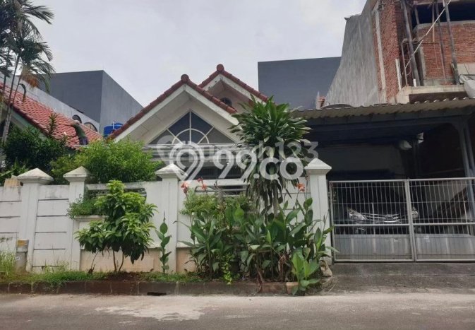 Jual Rumah Luas Elegan Dengan View Eksklusif di Permata Buana, Jakarta Barat Jual Rumah Luas Elegan Dengan View Eksklusif di Permata Buana, Jakarta Barat