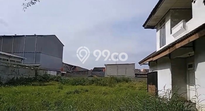 Tanah Dijual Lokasi Strategis di Jakarta Barat dengan Luas 2534m2 Tanah Dijual Lokasi Strategis di Jakarta Barat dengan Luas 2534m2
