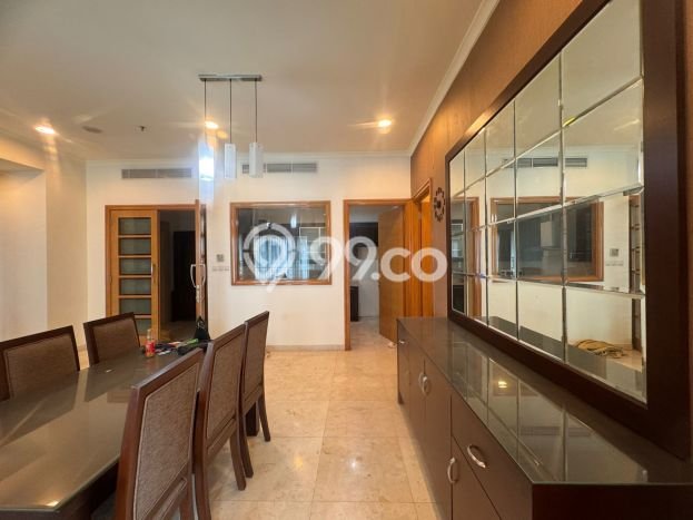 Apartemen Strategis 196m2 di Senayan Jakarta Selatan 3 Bedroom Apartemen Strategis 196m2 di Senayan Jakarta Selatan 3 Bedroom