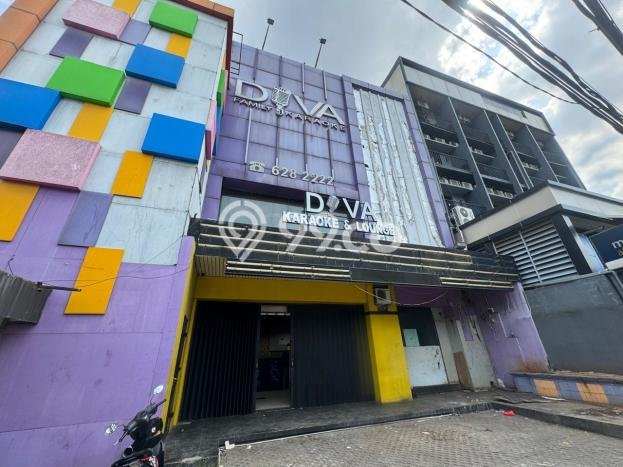 Disewakan Komersial di Pusat Kota Jakarta Barat Ramai Strategis Disewakan Komersial di Pusat Kota Jakarta Barat Ramai Strategis