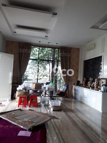 Jual Rumah Mewah Megah Dengan View Cantik di Pantai Indah Kapuk, Jakarta Utara Jual Rumah Mewah Megah Dengan View Cantik di Pantai Indah Kapuk, Jakarta Utara