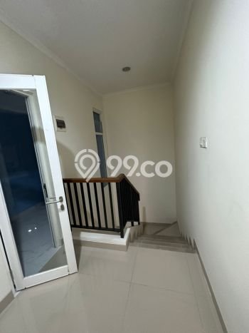 Rumah Modern 3 KT di Gading Serpong Tangerang Semi Furnished Rumah Modern 3 KT di Gading Serpong Tangerang Semi Furnished