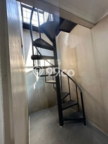 Rumah Modern 3 KT di Gading Serpong Tangerang Semi Furnished Rumah Modern 3 KT di Gading Serpong Tangerang Semi Furnished