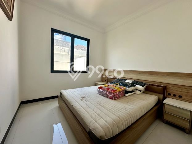 Rumah Elit Modern Tanpa Renovasi di BSD Tangerang Rumah Elit Modern Tanpa Renovasi di BSD Tangerang