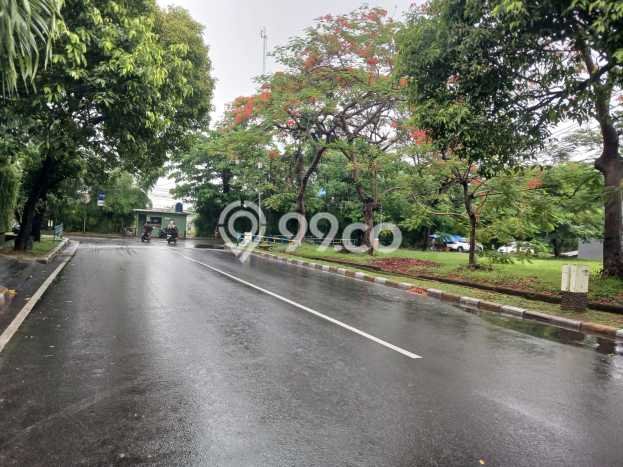 Rumah di Kalideres, Lingkungan Strategis, 2 KM Rumah di Kalideres, Lingkungan Strategis, 2 KM