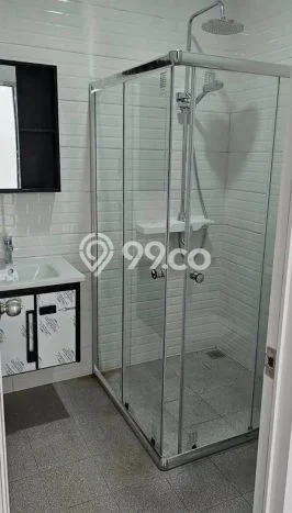 Rumah area Cipedak, Dekat Tol, 5 KT, Luas 148m² Bangunan 180m² Rumah area Cipedak, Dekat Tol, 5 KT, Luas 148m² Bangunan 180m²