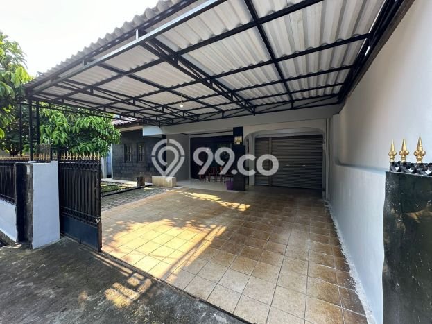 SPECIAL PRICE! Rumah di Duren Sawit, 2 KM, Dekat Pusat Kota, LT 266m² Bangunan 180m² SPECIAL PRICE! Rumah di Duren Sawit, 2 KM, Dekat Pusat Kota, LT 266m² Bangunan 180m²