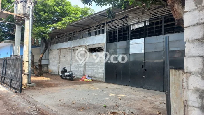 AREA BISNIS! Gudang Kawasan Gunung Putri, Luas 250m², Akses Utama AREA BISNIS! Gudang Kawasan Gunung Putri, Luas 250m², Akses Utama