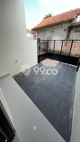 Rumah Strategis Graha Raya, Tangerang Selatan, LT 70m² LB 48m² Rumah Strategis Graha Raya, Tangerang Selatan, LT 70m² LB 48m²