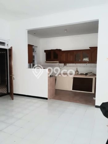 Dijual Hunian Mewah dengan Fasilitas Sekitar Lengkap di Wiyung, Surabaya Dijual Hunian Mewah dengan Fasilitas Sekitar Lengkap di Wiyung, Surabaya